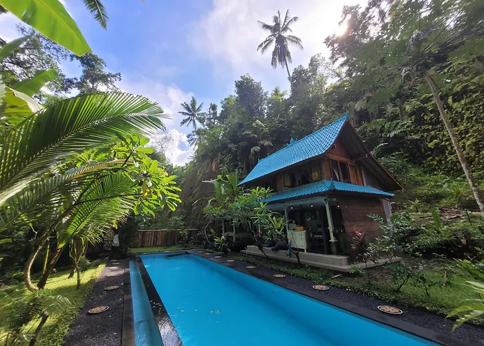 Indayani - 17m Pool - Mt Batur Trek Villa *